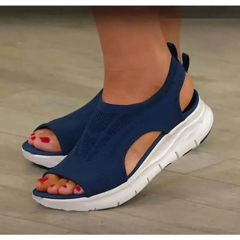Sommarsandaler Kvinnor Mesh Casual Ladies Wedges Outdoor Shallow Platform Shoes Women Slip-On Light Comfort Plus Size 0D2F