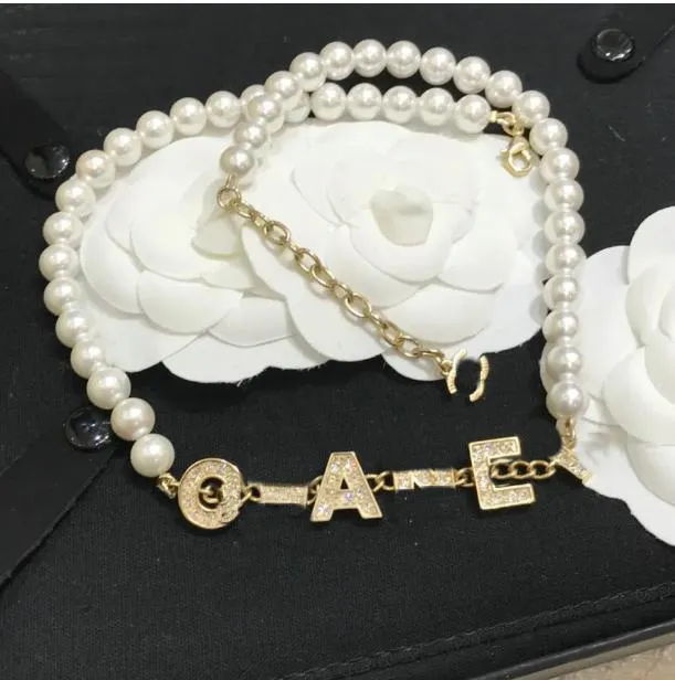 CAMPIO DI LUSSO Diamond Pearl Collane Designer Accessori per gioielli Accessori per lettere per maglione per matrici