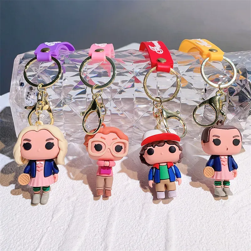 Cute Anime Keychain Charm Key Ring Fob Pendant Lovely Stranger Things Doll Couple Students Personalized Creative Valentine`s Day Gift A8 UPS
