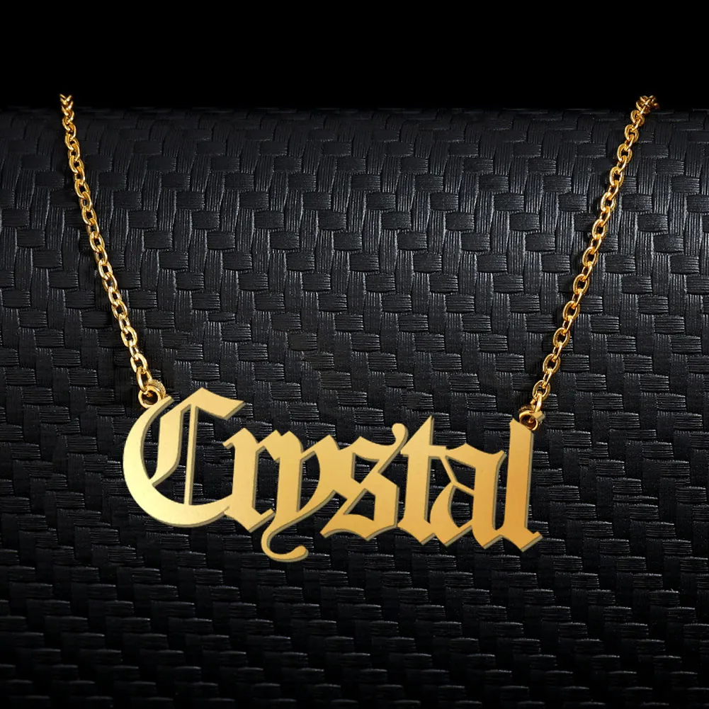 Crystal Old English Name Naszyjnik ze stali nierdzewnej 18 -karatowy złoto Plane dla kobiet biżuteria Pendant Femme Mothers Girlfriend Prezent