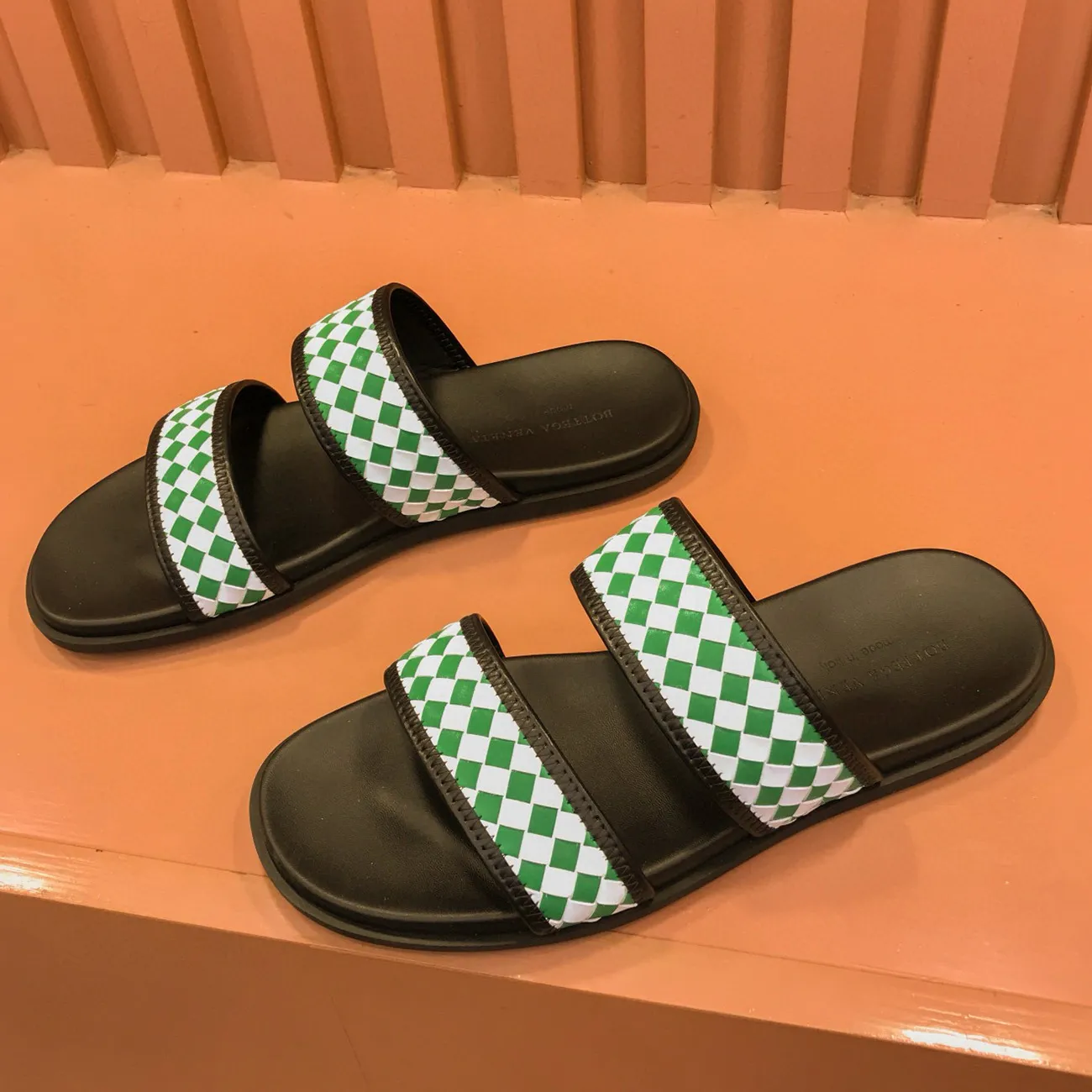 Checkerboard flip flops cheap