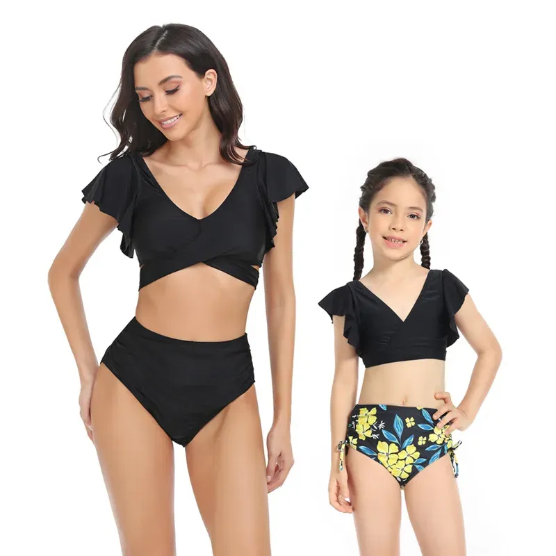 Parent-child swimwear mother and daughter swimsuit Slim Split printed high waisted bikini with ruffled edges