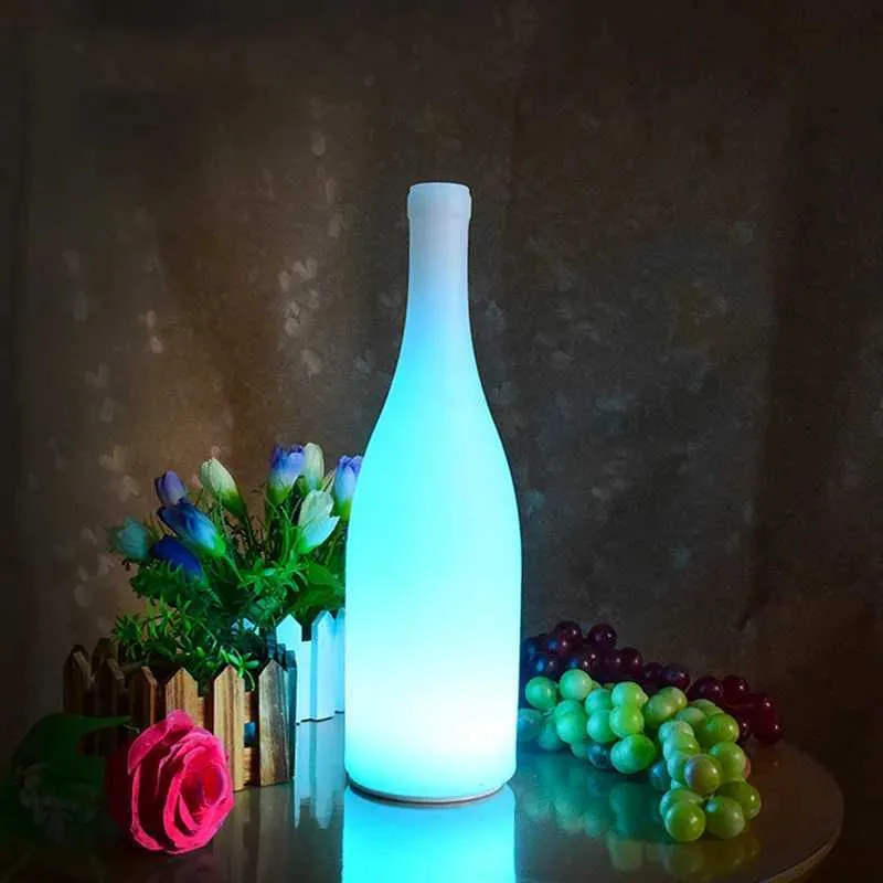 Bordslampor LED Colorful Remote Control Laddning Lysande stor vinflaska Restaurang Dekoration Bord Lätt bardekoration Kreativitet