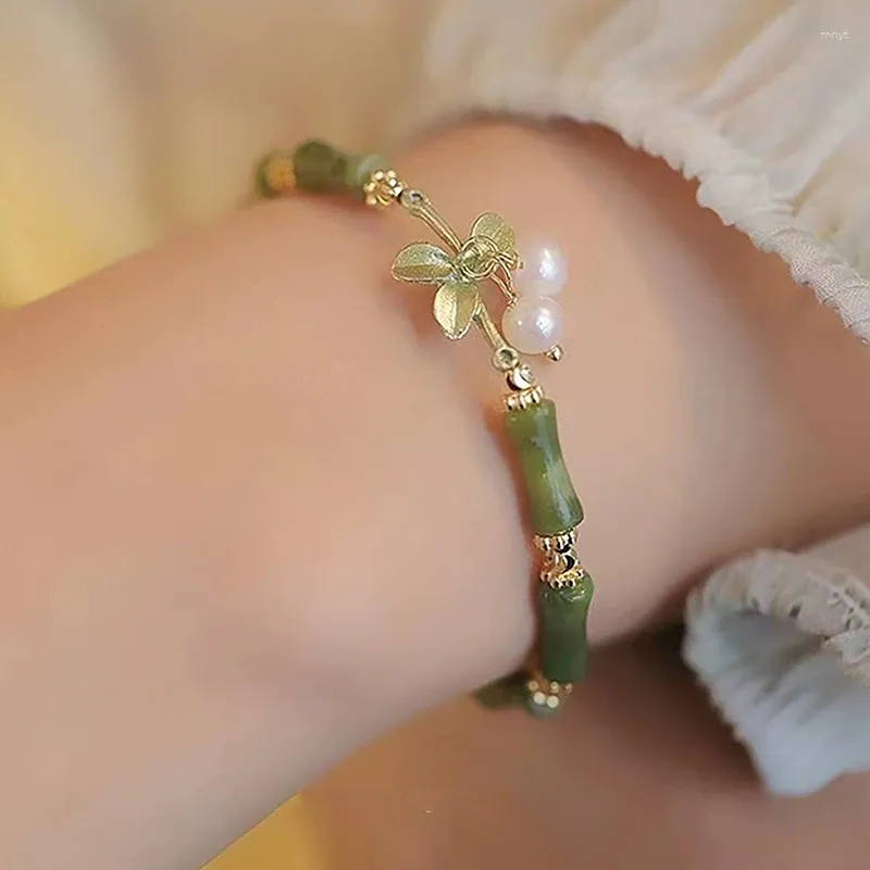 Bangle Fashion Light Luxe Retro Green Bamboo Joint Bracelet Women Romantic Imitation Pearl Pendant Sieraden Accessoires Geschenken