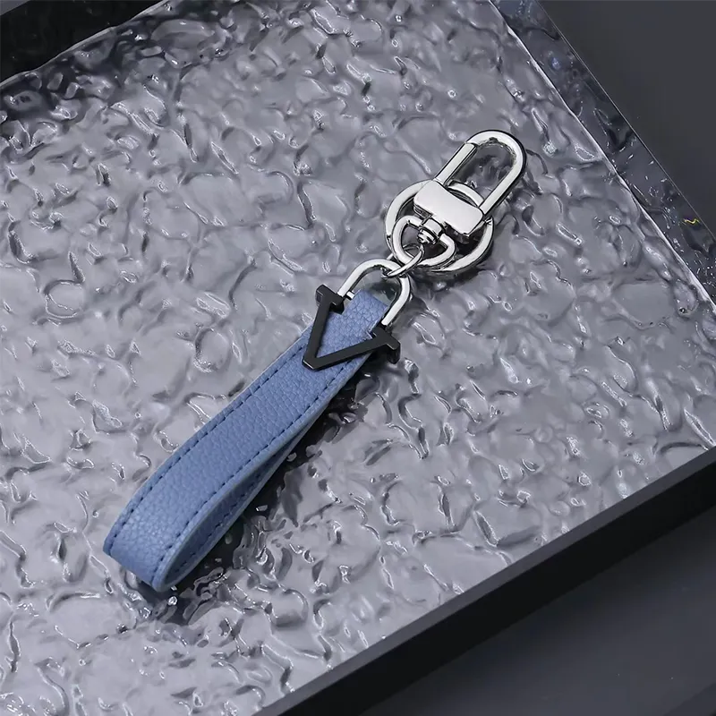 Designer Keychain Keychain and Ring Holder Brand Designer Gift Keychain Men's and Women's Car Bag Pendant Accessories