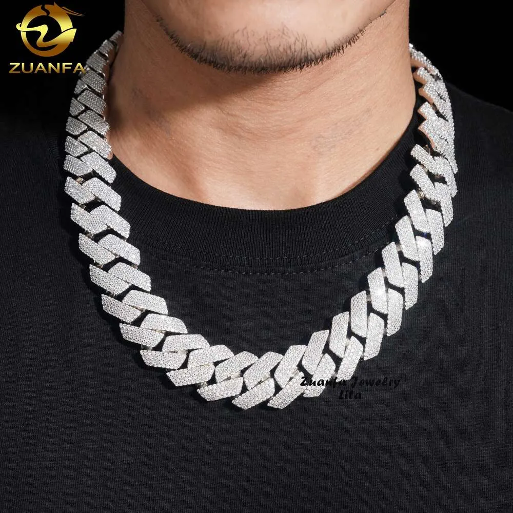 Bussar ner Big Heavy 22mm 4 rader Diamond Iced Out Hip Hop Sier Moissanite Miami Cuban Link Chain