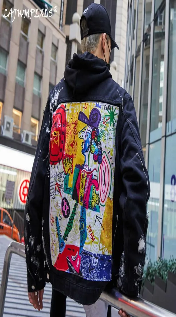 2021Streetwear Fashion Male Topps Hip Hop Graffiti Cartoon Ripped Denim Jackets Mens Casual Distressed Jeans Jacket Coat3535959