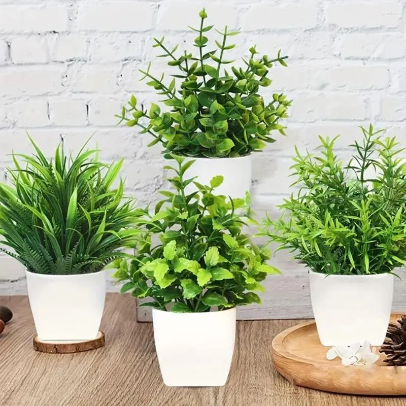 Fleurs décoratives en plastique vert plante artificielle plante blanche pot réaliste faux eucalyptus petit bureau de bureau en pot en pot décoration paysage