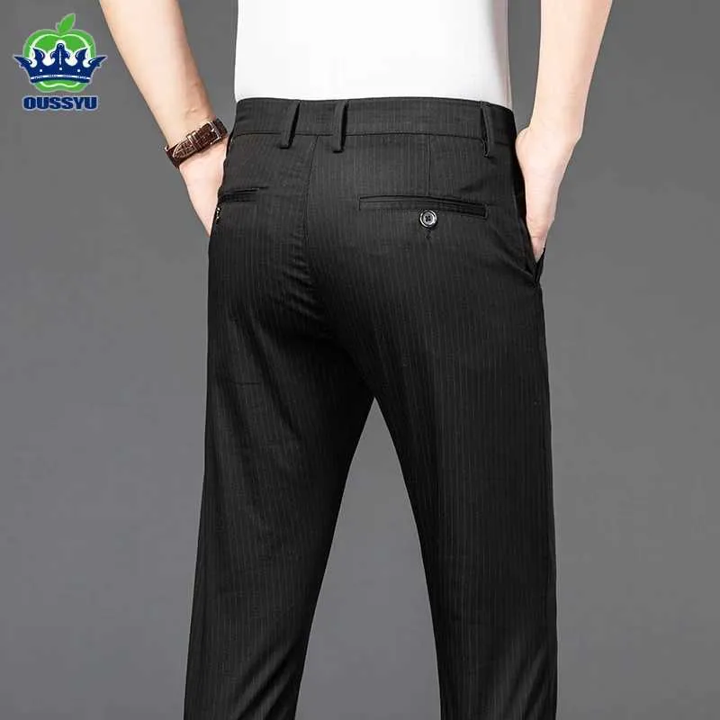 Męskie spodnie jesienne sukienki Stripe Pants Mężczyźni Slim Fit Man Pant Długość Pant Długość Formal Business Suit Pants for Male Black Moders 30-38 Y240514