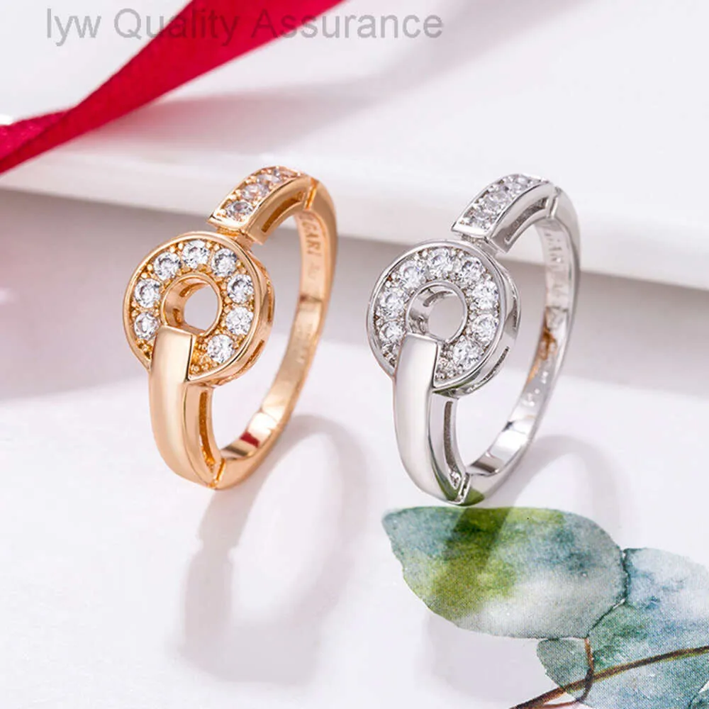 Designerring voor vrouw Bulgarie luxe charme ring Treasure Families Lucky Turn Copper Money Ring V Gold Lucky Turn Diamond Inbedding Simple and Luxury Small Design RI