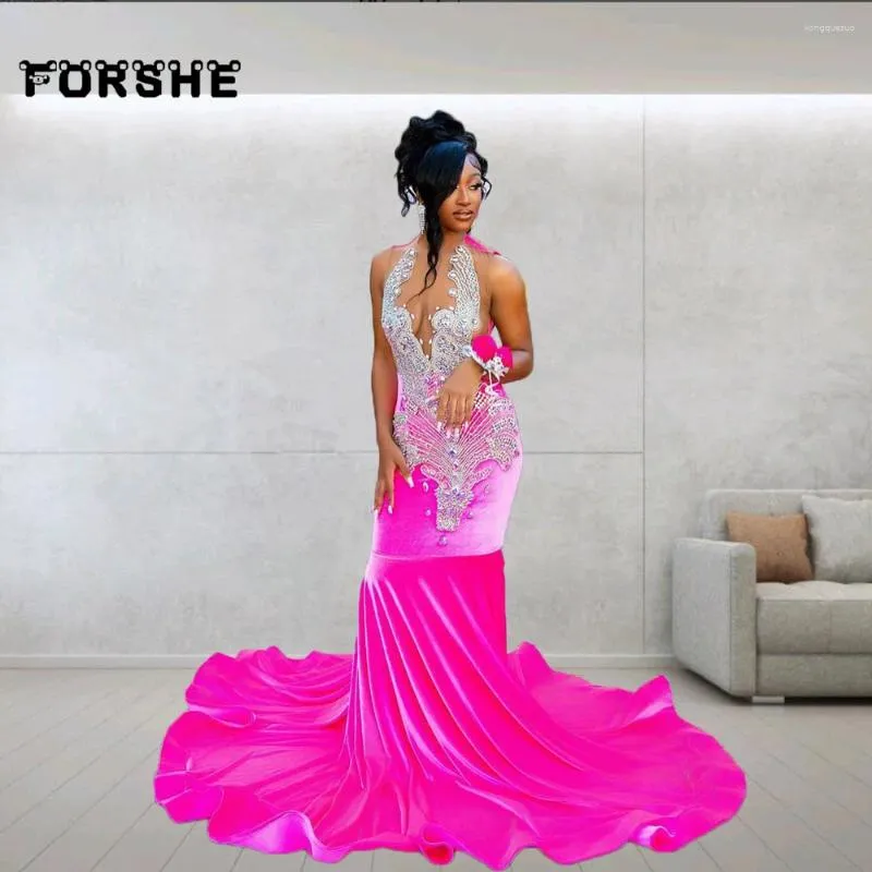 Robes de fête Sexy Fuchsia Prom For Girl Black Girl Rinestone Velvet Robes de sirène Vestidos de cou transparent