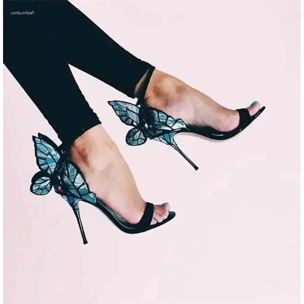 Kvinnor av hög kvalitet Sandaler Design Butterfly Heels utsökta vackra vingskor Kvinnlig bankettparty klänning Sandal Deign Heel Exquiite Shoe Dre 428 D FC38