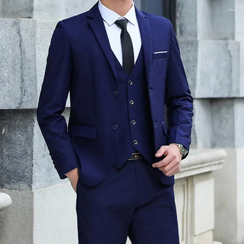 Mäns kostymer Business Casual One Button Three-Piece Lapel Jacket Western Fit Fashion Suit Groomsmen and Groom Dress