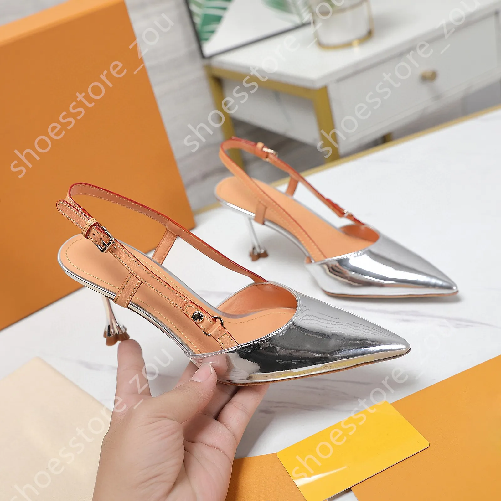 Aquazzura sito ufficiale online