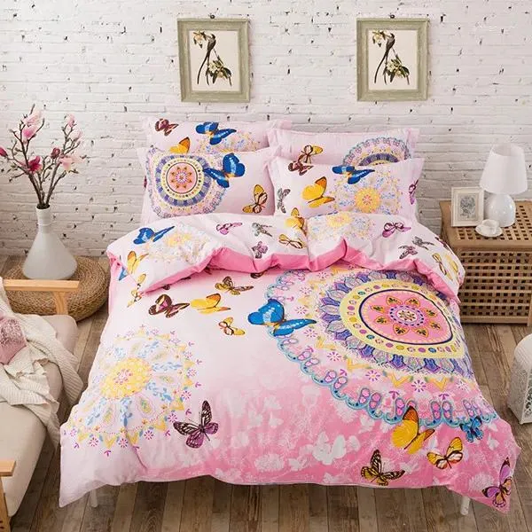 Beddengoed sets unihome katoenen bohemian boho -stijl roze vlinderset meisjesbutterfly cartoon print giraffe dekbedoverdekbedden linnen