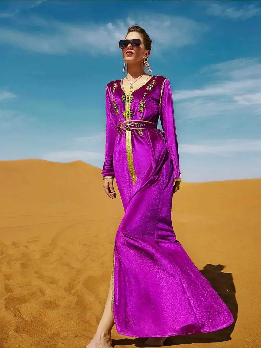 Velvet Muslim Dress for Women Abaya Diamond V Neck Split Morocco Party  Kaftan Arabic Long Robe Autumn Winter Polyester from Dhgate Ethnic Clothing  - price 17.12