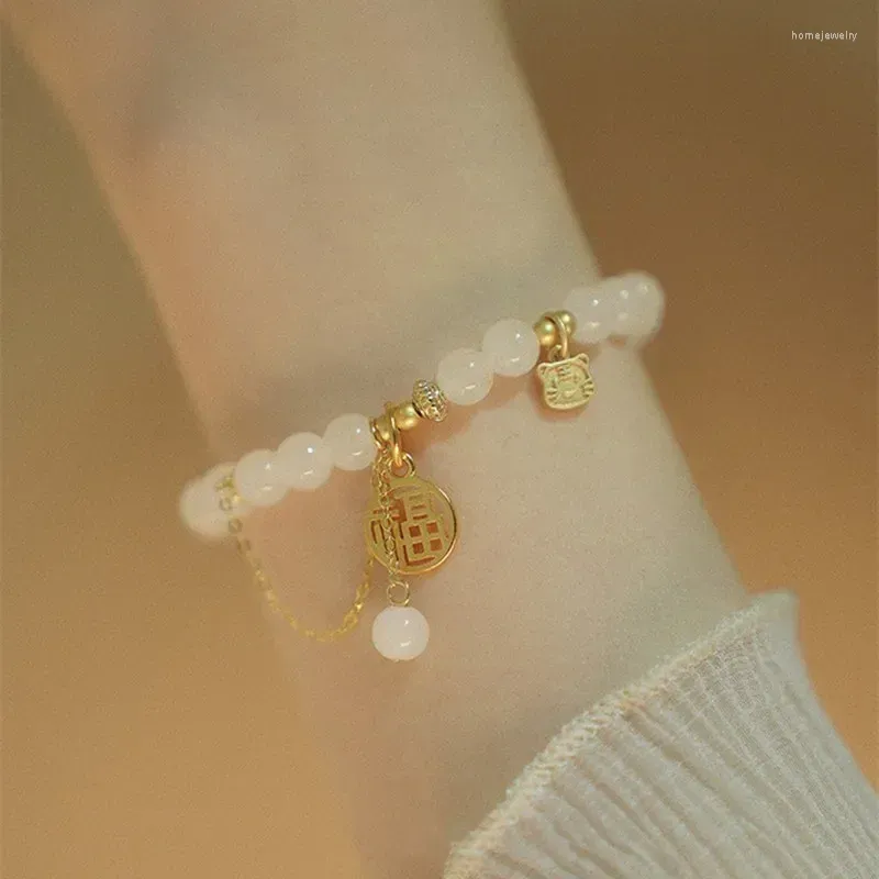 Bracelet de style chinois Strand Hetian Chine 6 mm White Hand String Femme Designer Year DIY Gift à la main Bangle Girl Girl