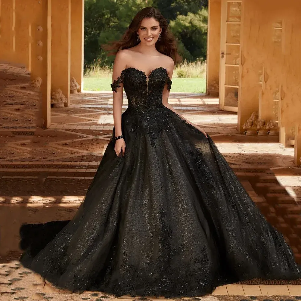 Dresses 2023 Black Gothic Wedding Dress Lace Applique Beaded ALine Long ...