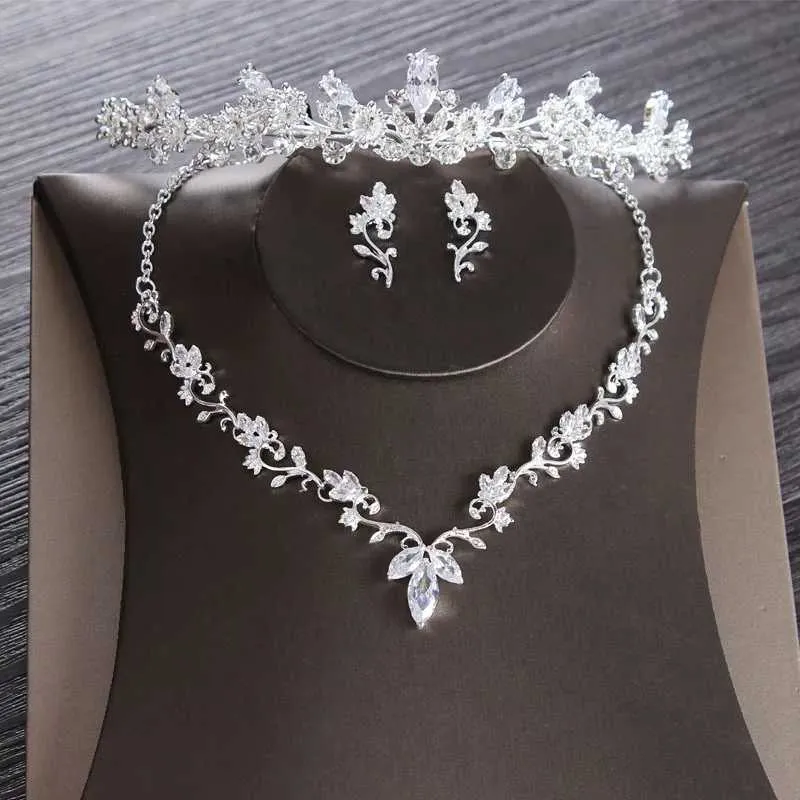 Bröllopsmycken sätter lyxiga kubiska zirkonblad brud set diadem tiras krona halsband örhängen bijoux