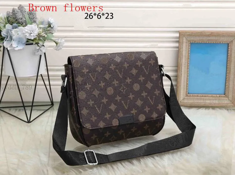 Designer LV black shoulder bag for Men and Women TRIO Messenger Pouch Small Wallet Crossbody Tote Louiseities Viutonities
