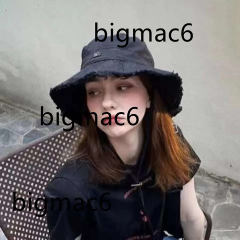 Kathmandu bucket hat shop