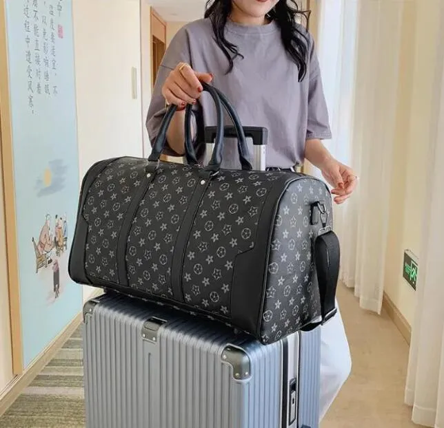 Cloth bag for travelling discount