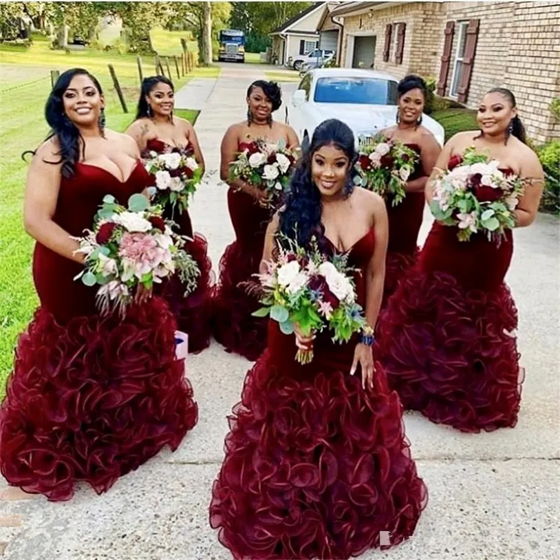 Velvet Burgundy Bridesmaid Dresses Sweetheart Ruched Ruffles Mermaid Plus Size Maid of Honor Dress Country Wedding Party Gowns Lace Up 1690