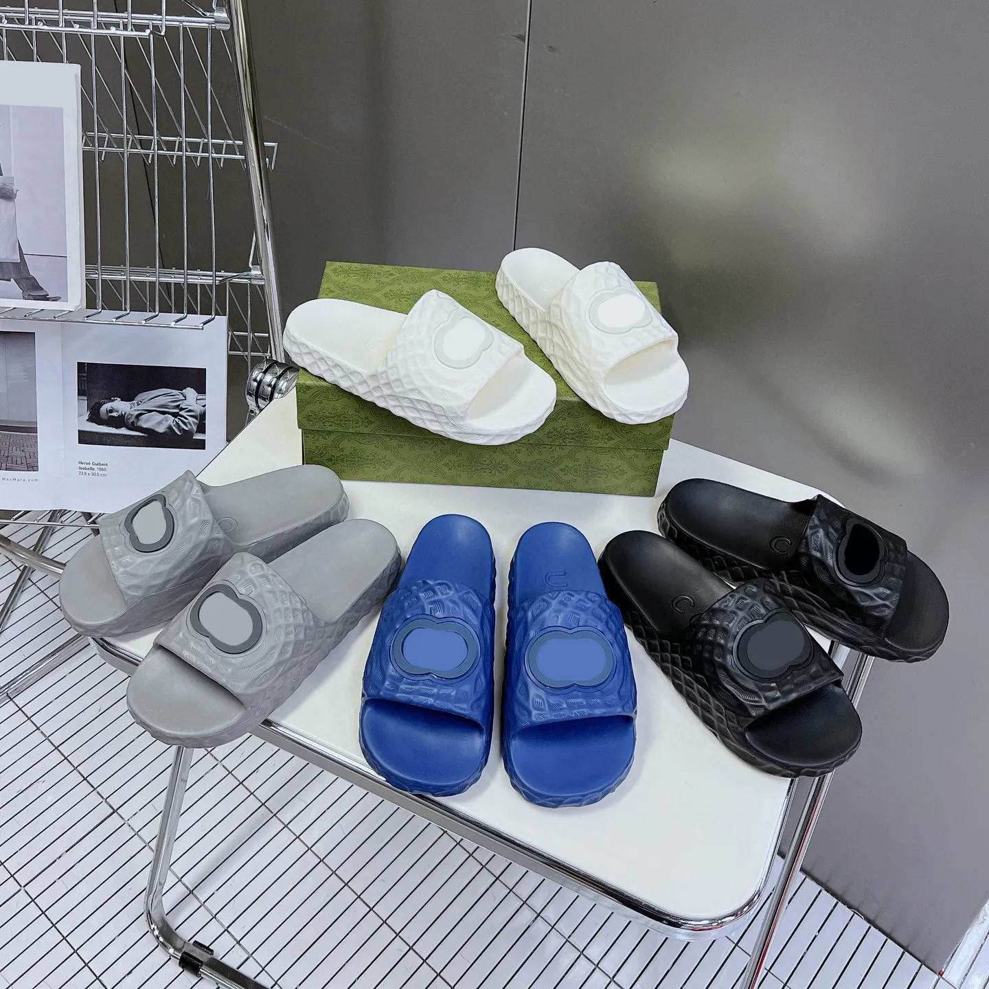 Designer slides mens cheap discount