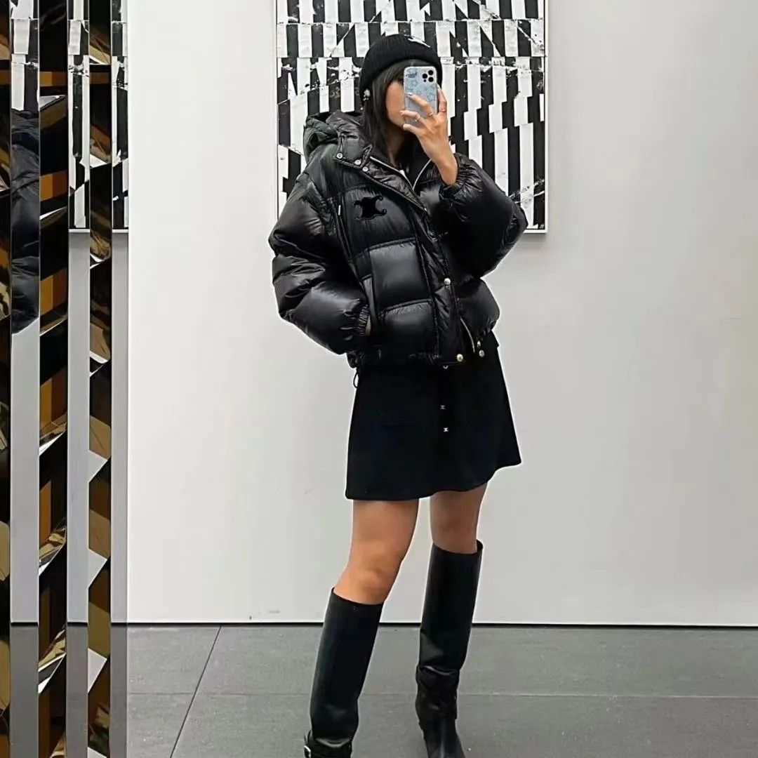Luxury Designer Womens Puffy Cropped Black Puffer Vest With Sleeves Slim Winter Coat For Office And Home Available In Sizes S L From Vogocm zb7 59.64 DHgate.Com