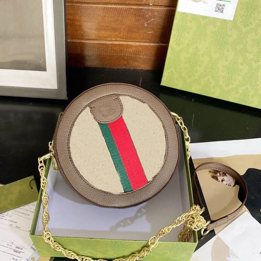 2023 Designer Luxury Shoulder Bags Genuine Leather Round Bags Heart Chain Purse Fashion Cross Body For Women Cosmetic Bag Bmessenger Bag Lady Handbags