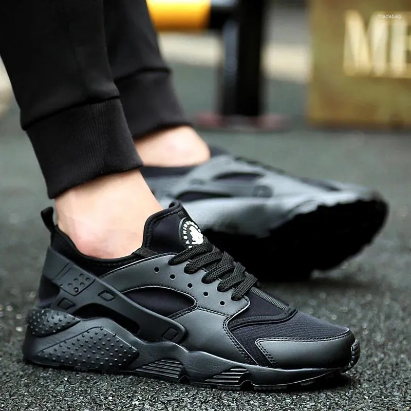 Men designer trainers store