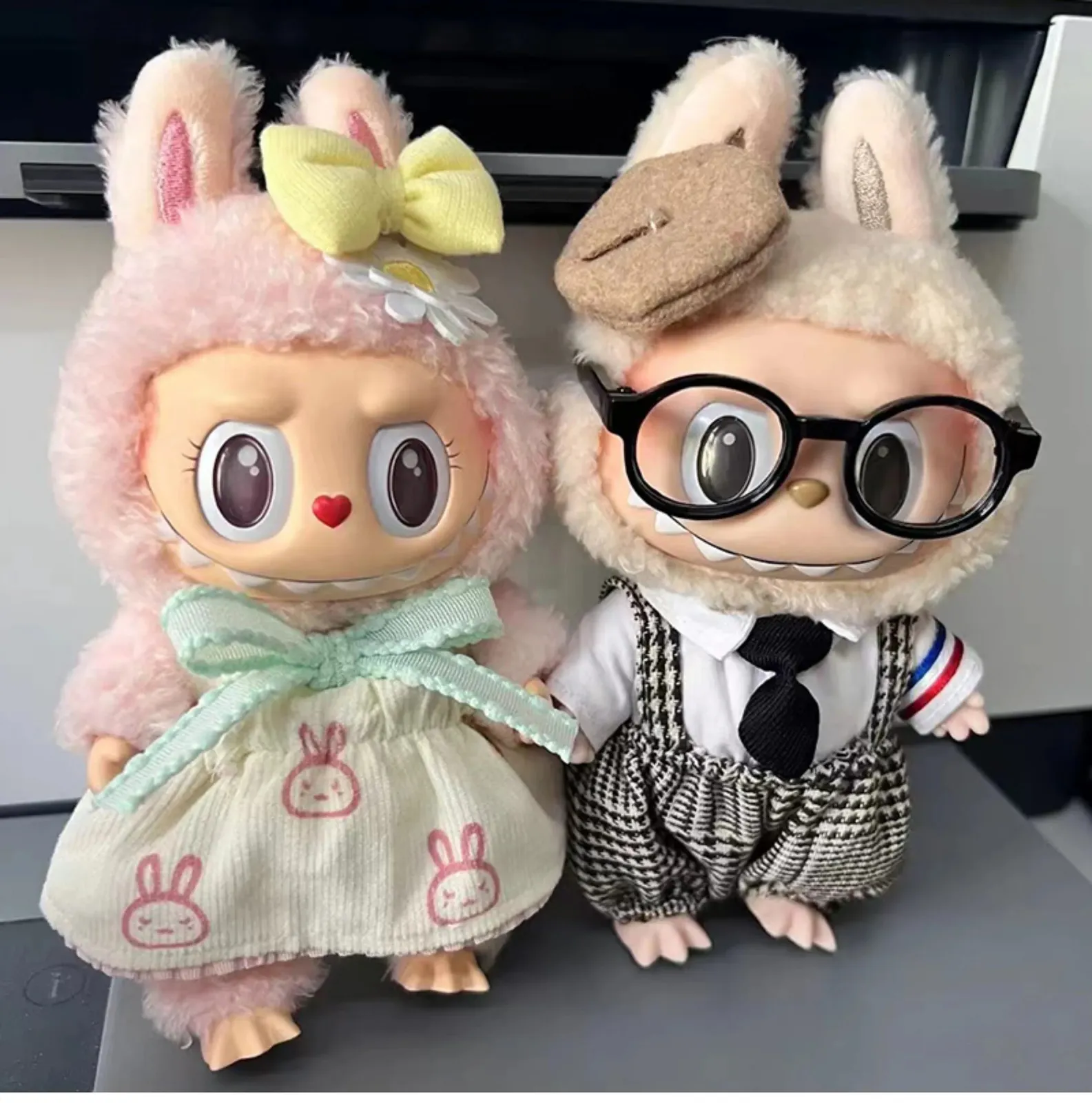 Labubu Doll Cute Plastic Fashion Clothes Macaron Doll Blind Box