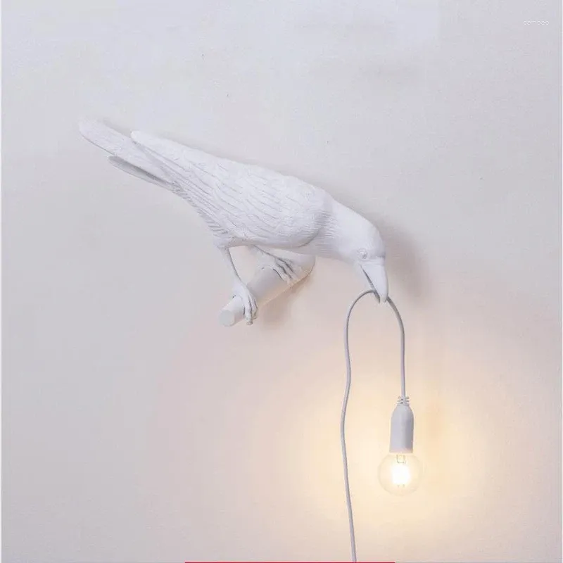 Lampada a muro Lucky Bird Sconce Postmodern Style Industrial Style LED LIGHT NORDIC NORDIC CHIEDS PRODUTTRO STUDIO CREATIVE CREATIVE