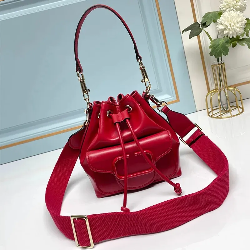 Cheap red bag deals