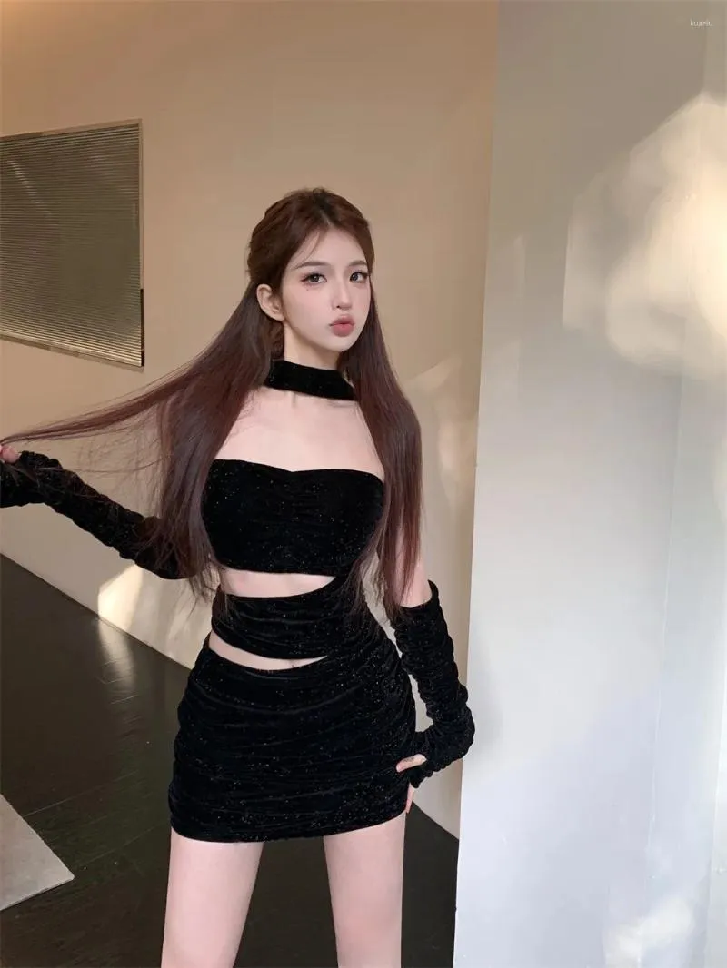white christmas dresses Burgundy Evening Dress A-Line High Collar Long Sleeves Korean Velvet S —  Bridelily main image 0