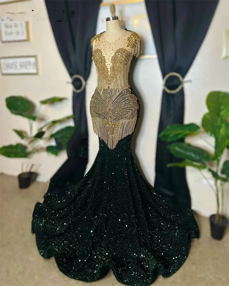 Green Glitter Diamond Black Sparkly Prom Dress With Beaded Crystal