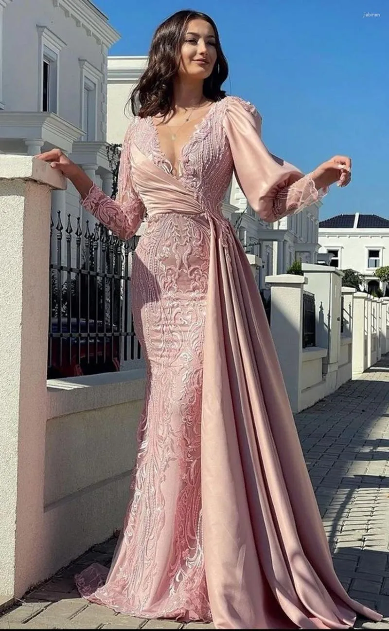 Blush pink evening gown shop