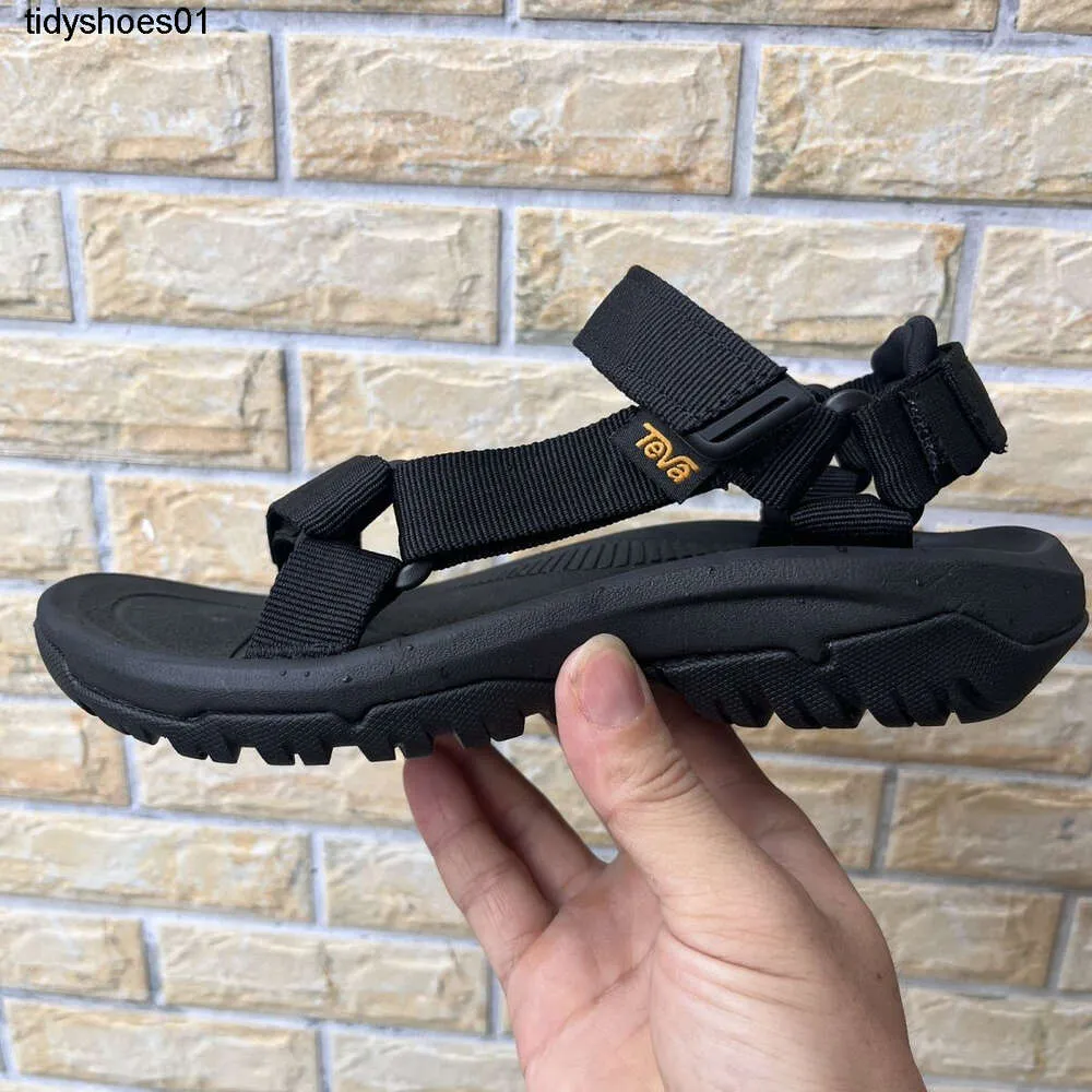 Teva Halikon Outdoor Sandals: Breathable Mesh, Quick-Dry Sports Shoes for  Men Women