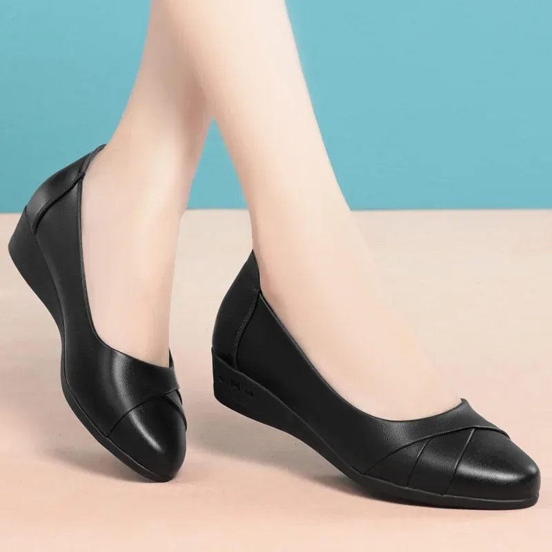 Comfortable smart shoes ladies hotsell
