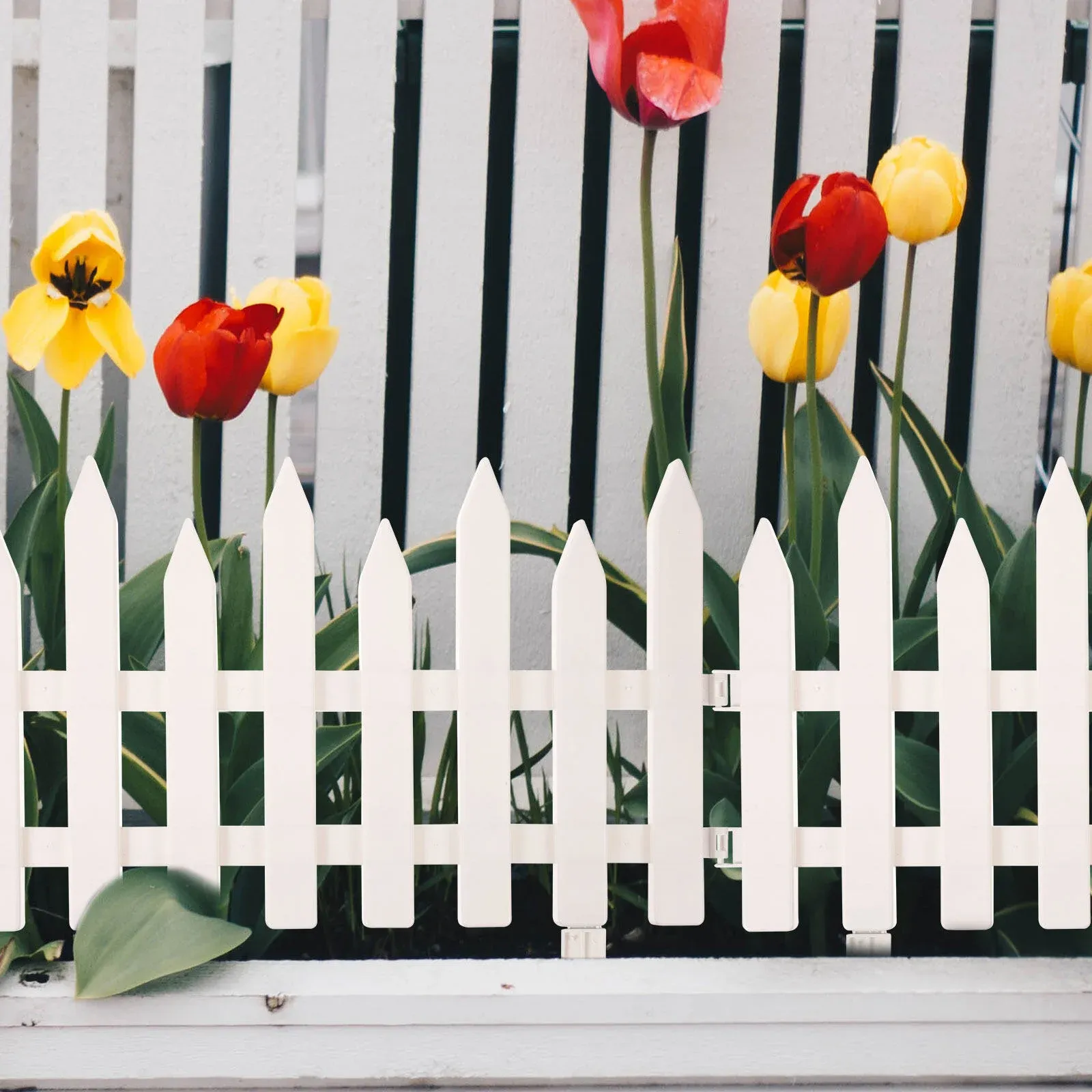 DHgate com:Decorative Plastic Garden Picket Fence Border 4 Piece Set