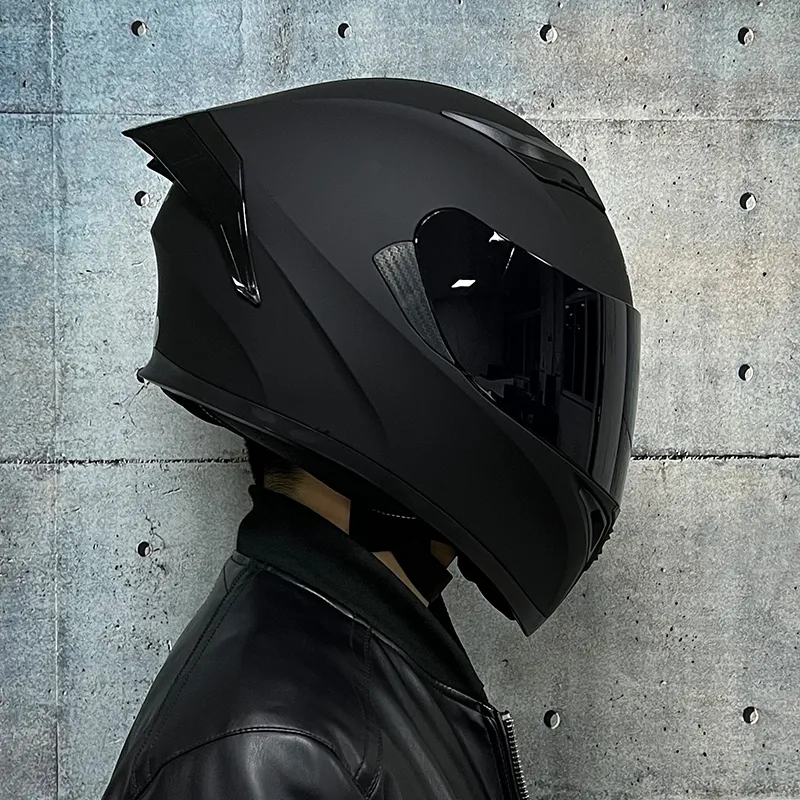 full face motorcycle helmets for men Milwaukee H520 Titanium and Red Chit-Chat Black Helmet w/ Intercom Engineered with a dual Daytona Retro Full Face Motorcycle