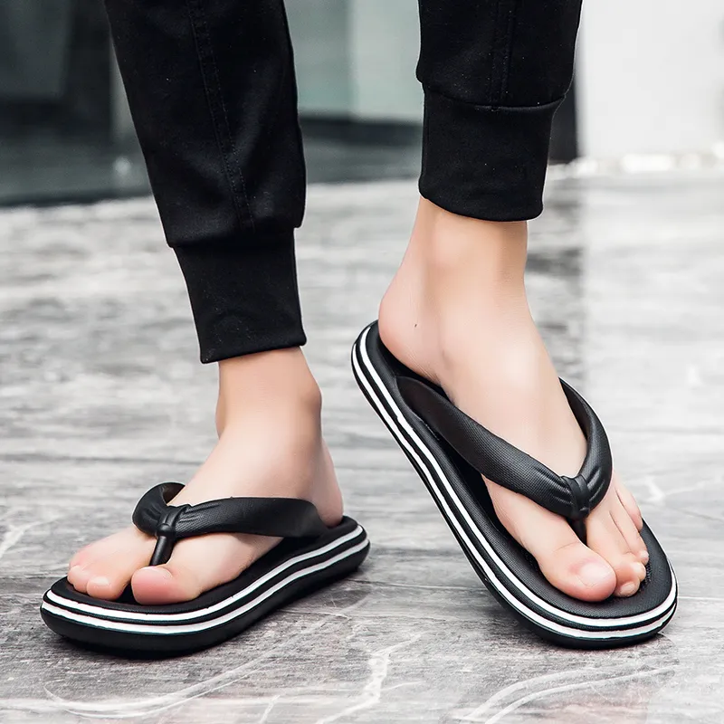 Fashion flip flops mens discount