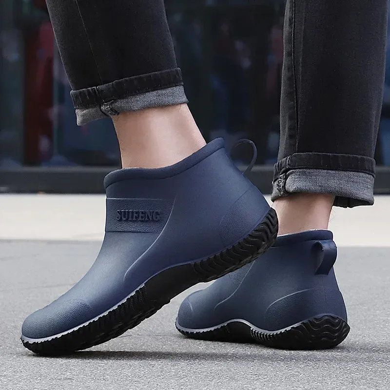 Bottes de pluie imperméables pour hommes, chaussures de pêche, galoches pour mari, bottes de jardin en caoutchouc, bottes de travail de cuisine intérieure, bottes de lavage de voiture  322