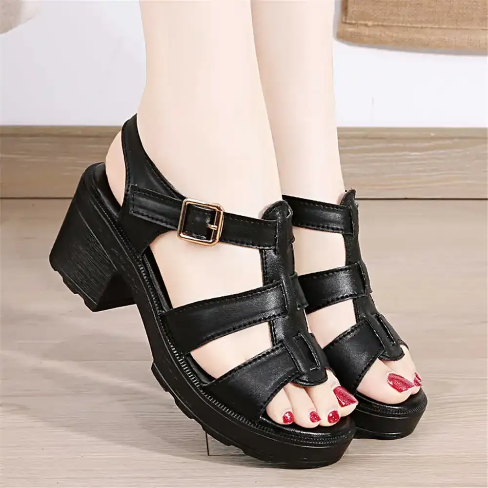 High heel golf shoes deals