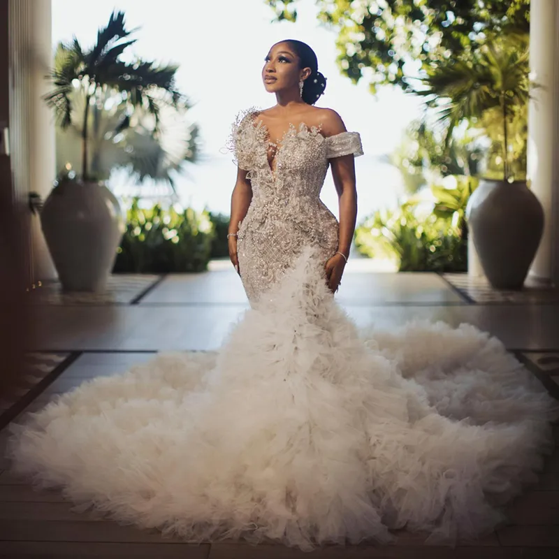 Exquisite Beaded Mermaid Wedding Dress with Side Split and Pleats