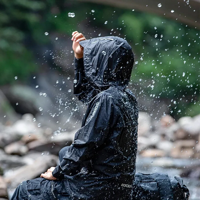 Breathable cycling rain jacket online