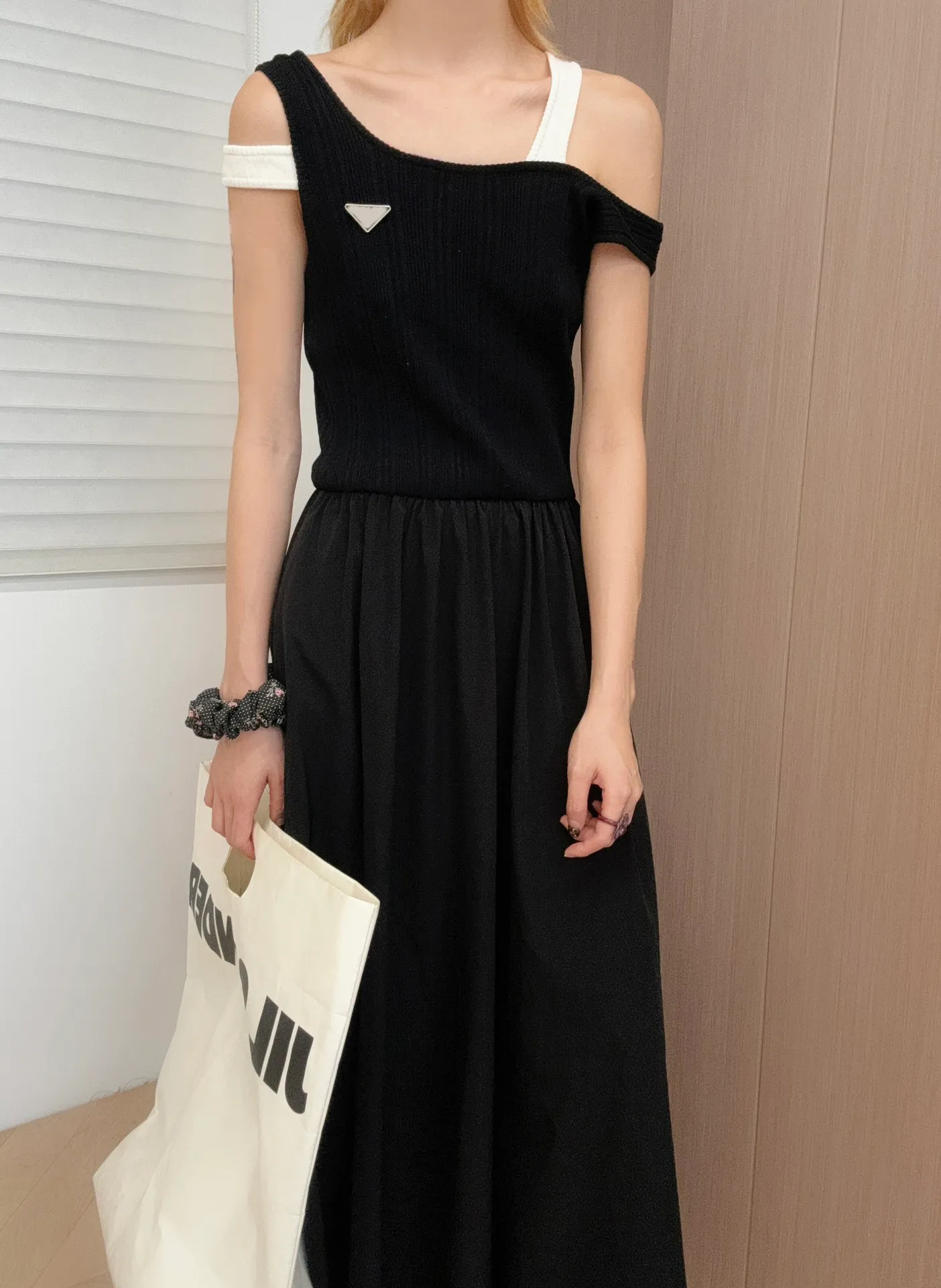 2024 Vestidos Para Mujeres Falda De La Linea A Triangle Con Vestido De Dobladillo Empalmado Correa De Hombro Delgada Slumming Simple Retro De 46 39 DHgate