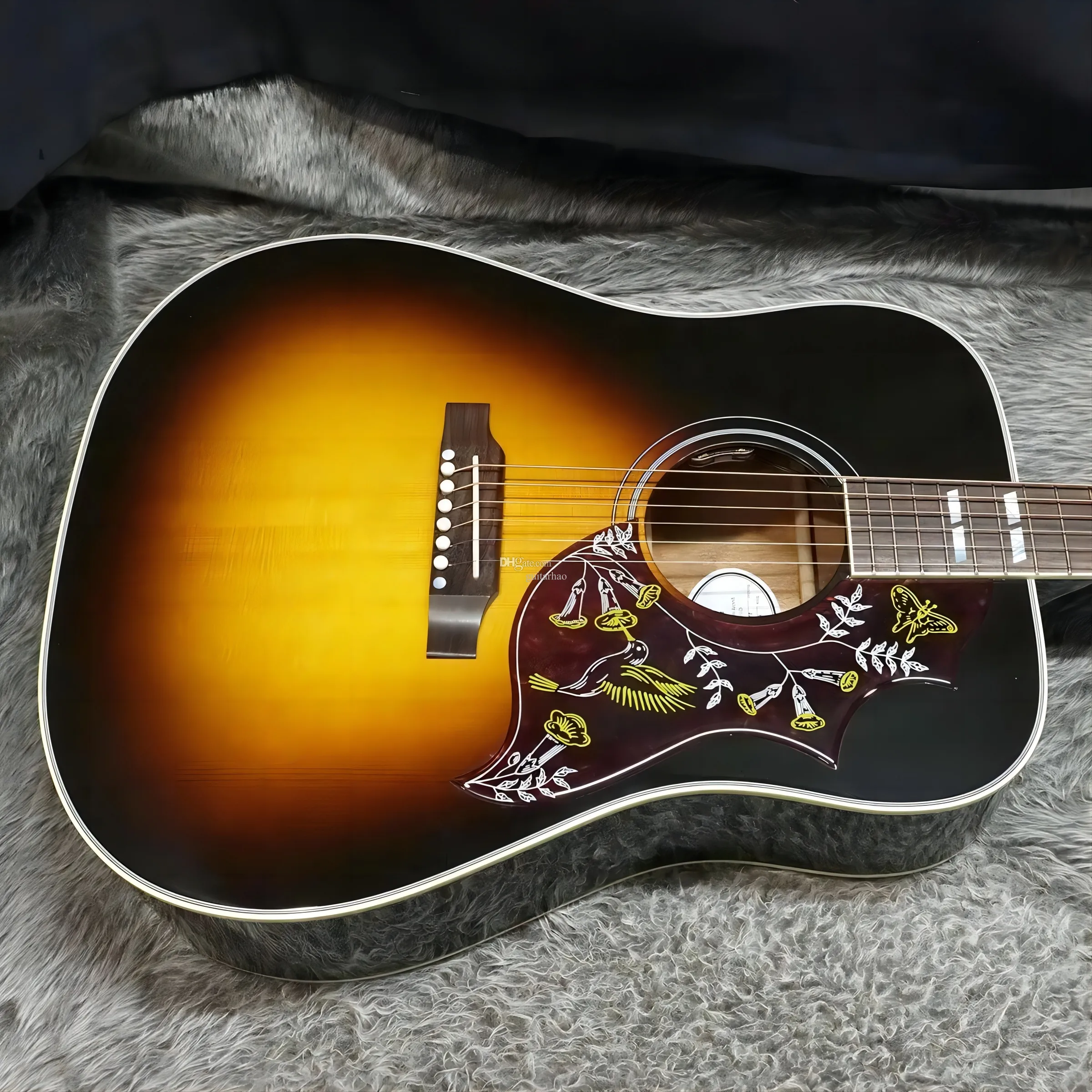 Deluxe Jumbo J45 Sunburst Acoustic Guitar 41 Black Finish Deluxe Jumbo J45 Sunburst Acoustic Guitar 41 Black Finish