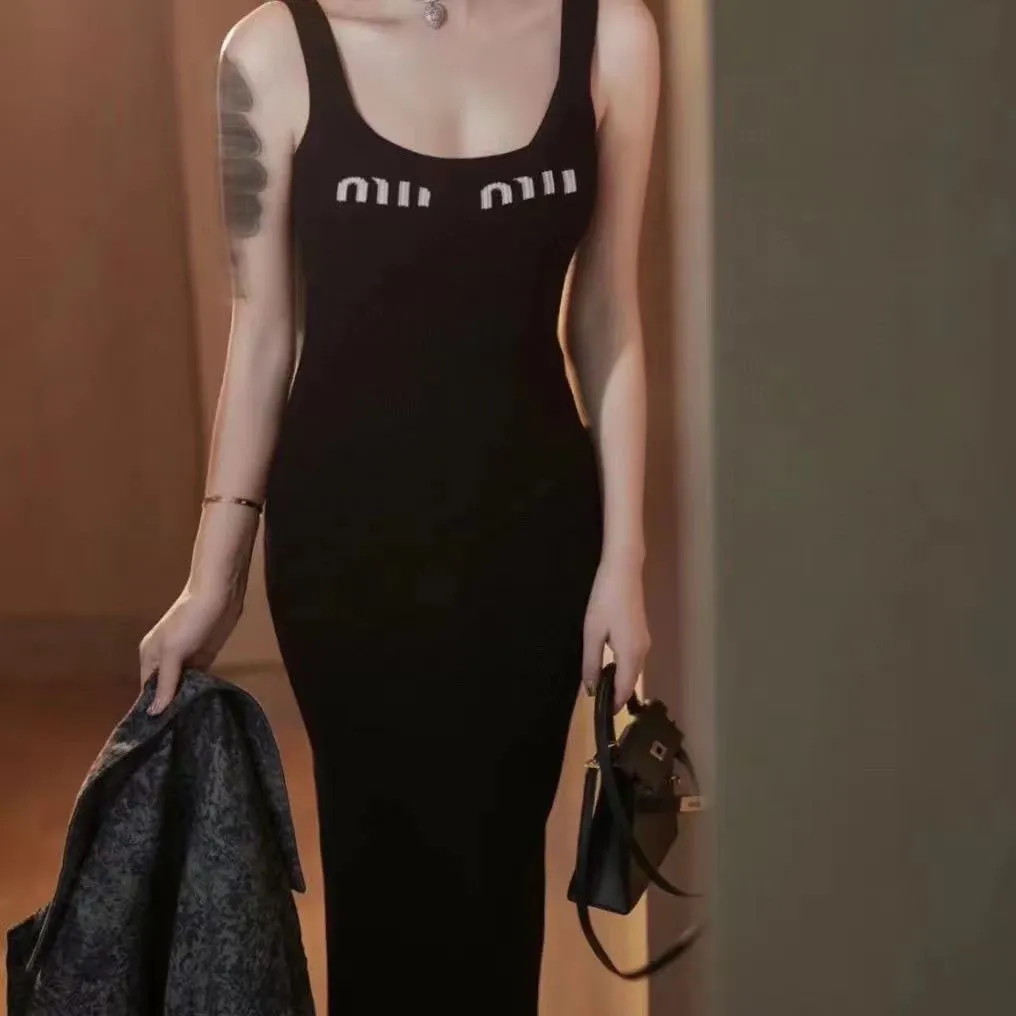 9A Woman Casual Dresses Sleeveless Summer Girl Camisole Skirts Knee Length  Womens Designer Skirt Dress Slit Skirt Party Slim Bottoms Dress Asian S L  From Vogocm_zb7, $26.02