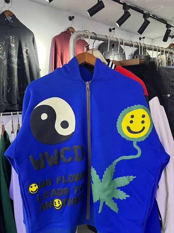 Oversized Graphic Hoodie: Trendy Cactus Plant Flea Market Style